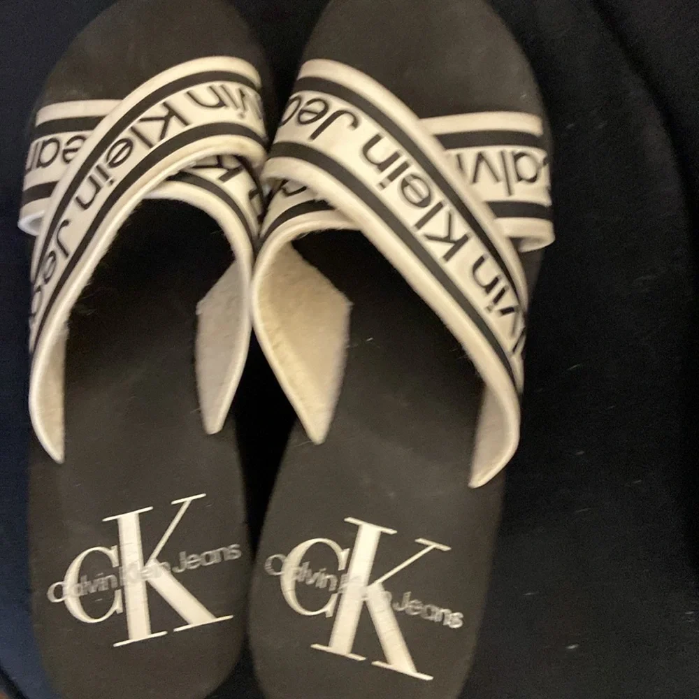 Flash sale, final price accepted Calvin Klein wedges